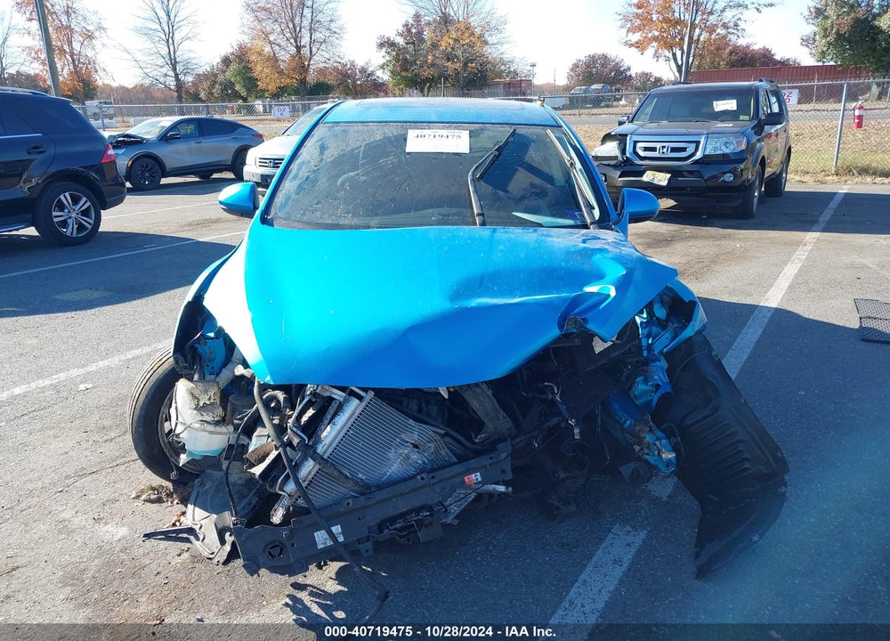 2011 MAZDA 3 S VIN: JM1BL1K66B1360975