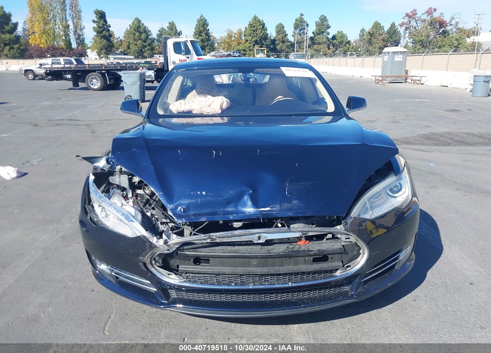 2013 TESLA MODEL S VIN: 5YJSA1CG0DFP09345