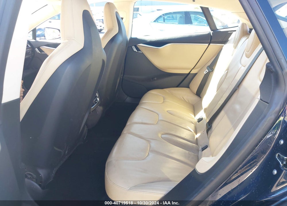 2013 TESLA MODEL S VIN: 5YJSA1CG0DFP09345