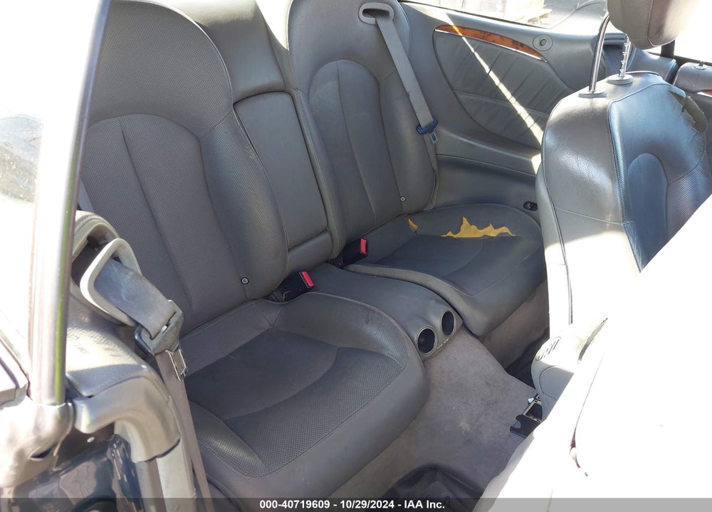 2007 MERCEDES-BENZ CLK 350 VIN: WDBTK56F67T083179