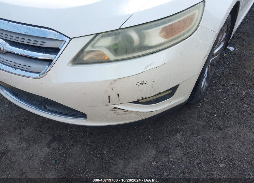 2010 FORD TAURUS LIMITED VIN: 1FAHP2FWXAG112342