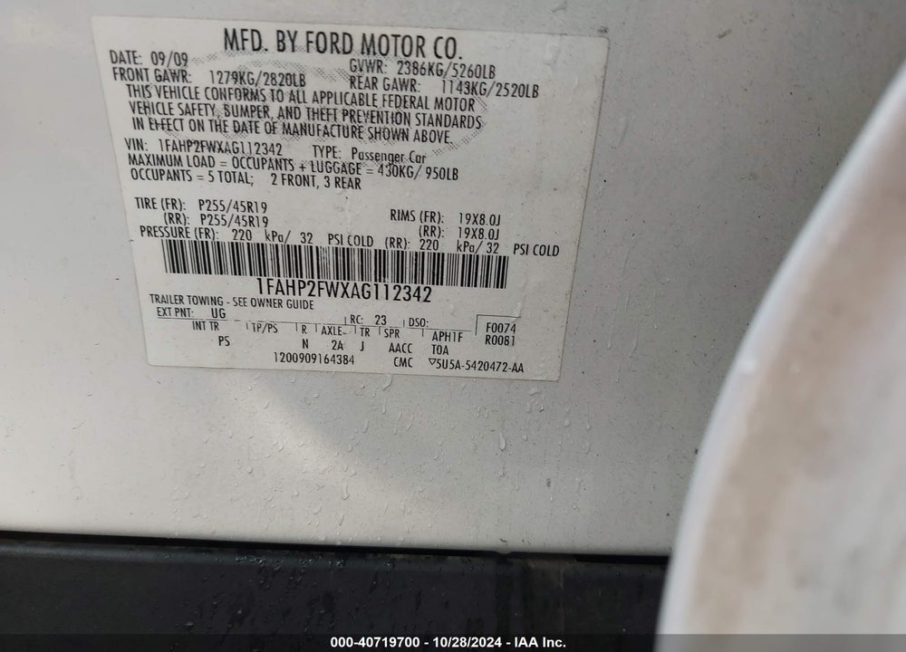2010 FORD TAURUS LIMITED VIN: 1FAHP2FWXAG112342