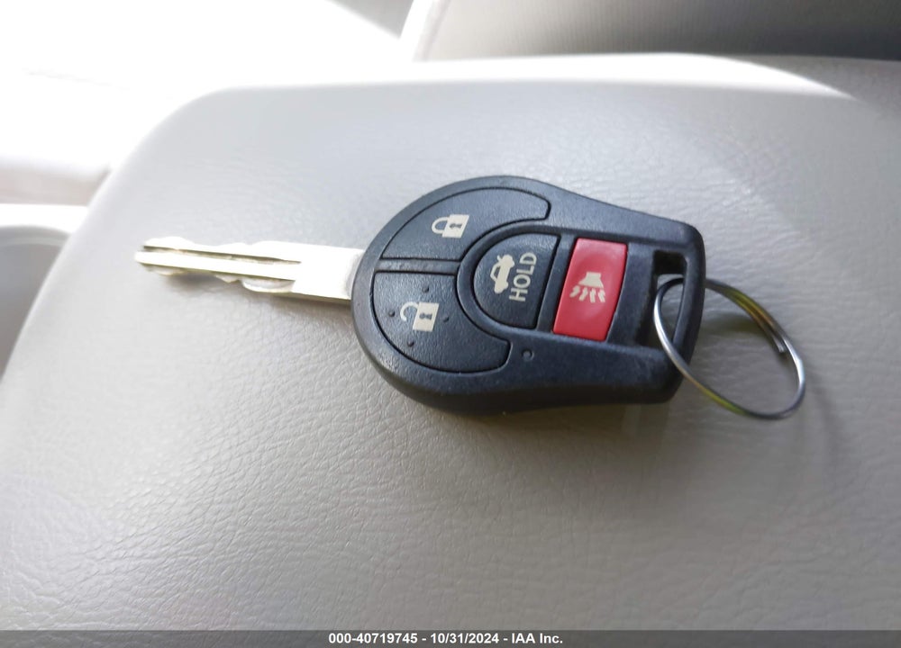 2014 NISSAN SENTRA S VIN: 3N1AB7AP4EY250327