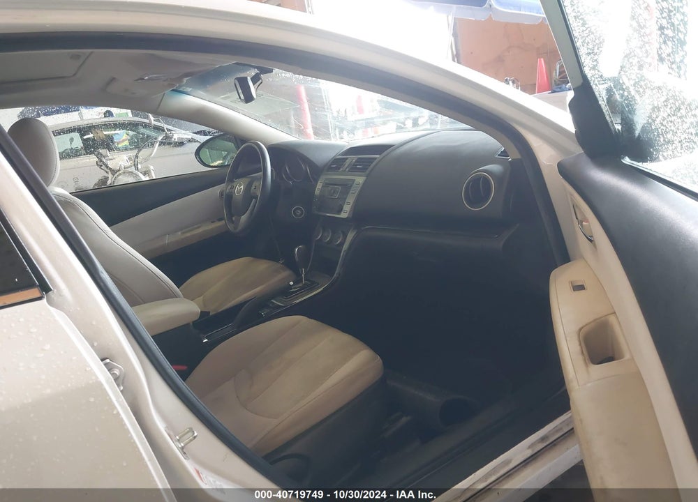 2011 MAZDA 6 I TOURING PLUS VIN: 1YVHZ8CH3B5M13121
