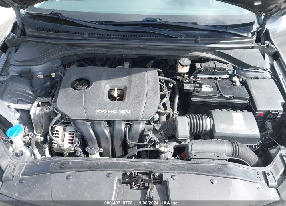 2018 HYUNDAI ELANTRA SEL VIN: KMHD84LF4JU590226