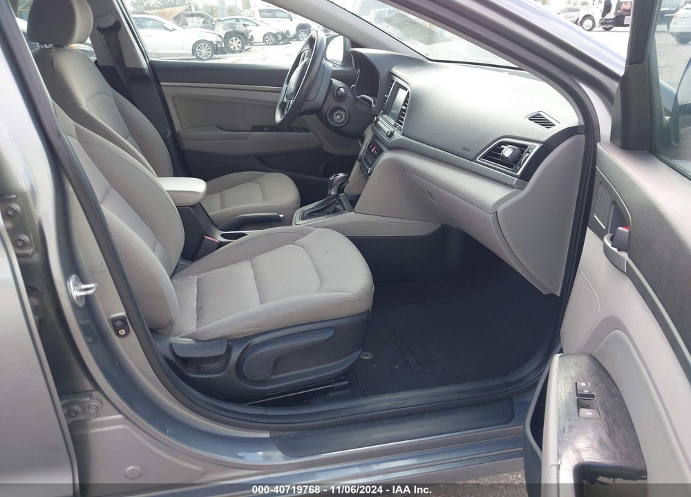 2018 HYUNDAI ELANTRA SEL VIN: KMHD84LF4JU590226