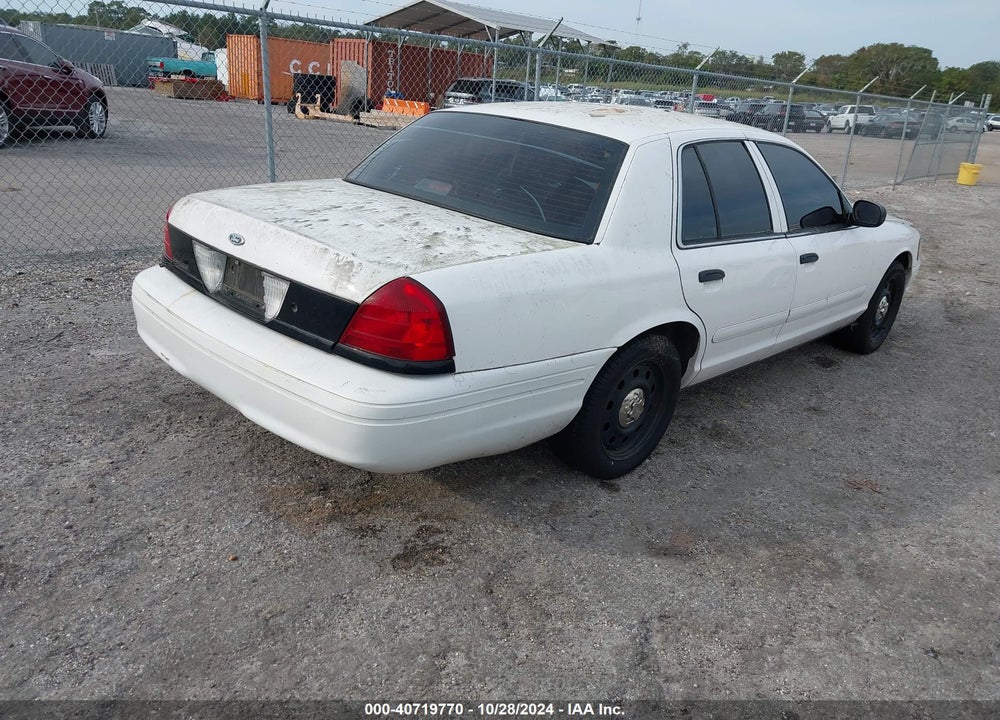 2008 FORD CROWN VICTORIA VIN: 2FAFP71V78X103413