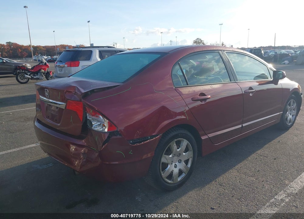 2011 HONDA CIVIC LX VIN: 2HGFA1F55BH506018