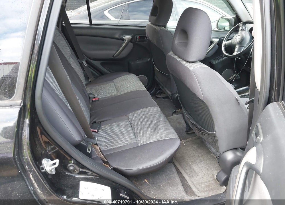 2005 TOYOTA RAV4 VIN: JTEGD20V050059272