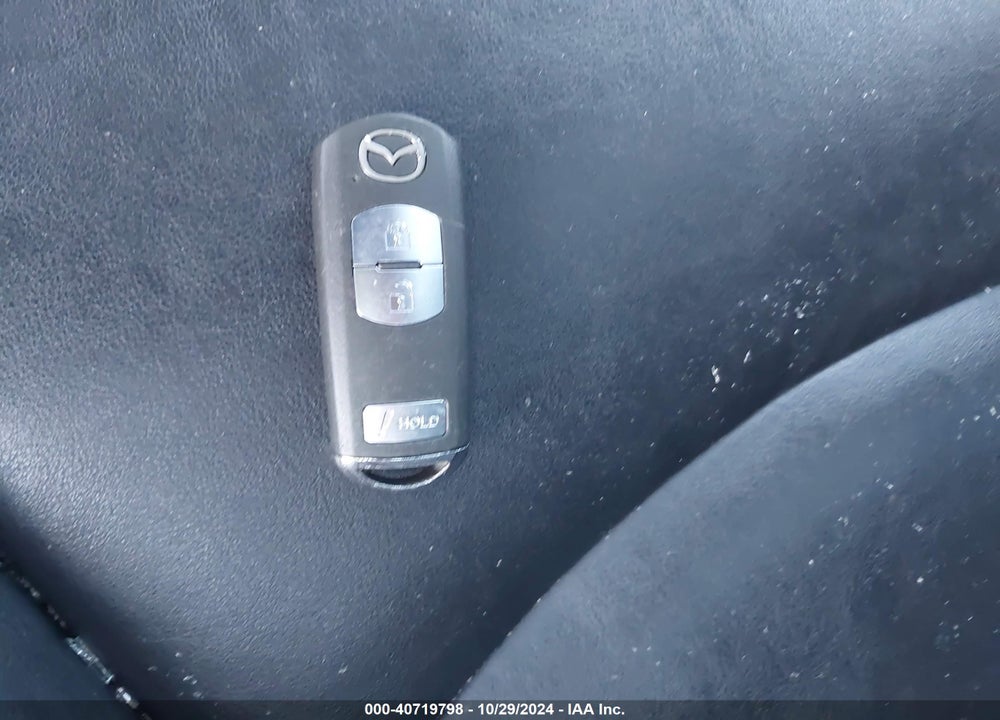 2014 MAZDA 3 I GRAND TOURING VIN: JM1BM1M76E1190351