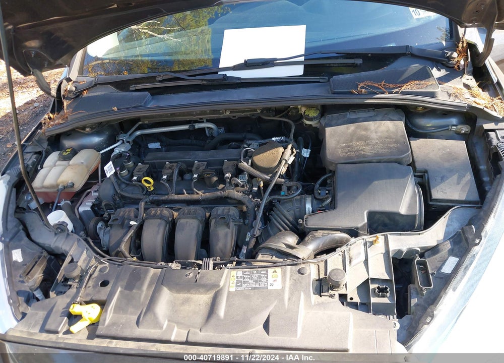 2016 FORD FOCUS SE VIN: 1FADP3F26GL209345