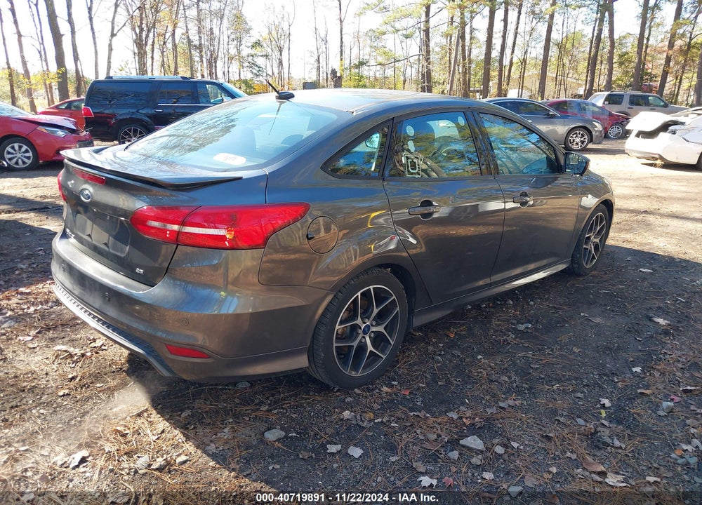 2016 FORD FOCUS SE VIN: 1FADP3F26GL209345
