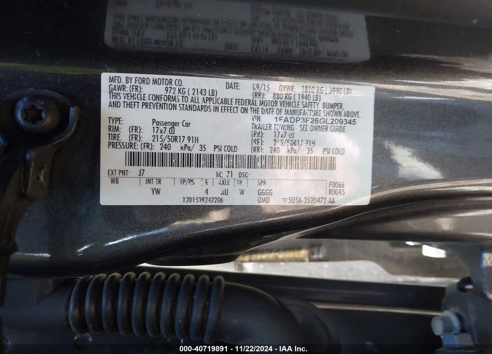 2016 FORD FOCUS SE VIN: 1FADP3F26GL209345