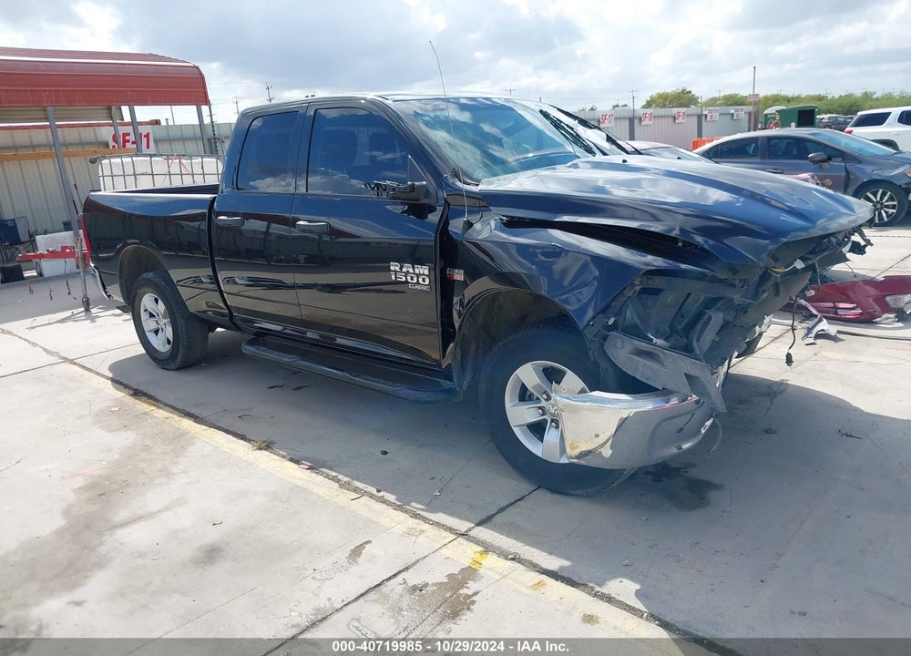 2019 RAM 1500 CLASSIC TRADESMAN 4X2 6'4 BOX VIN: 1C6RR6FT3KS528244