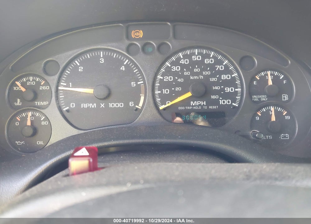 1999 GMC JIMMY VIN: 1GKDT13W4X2527380