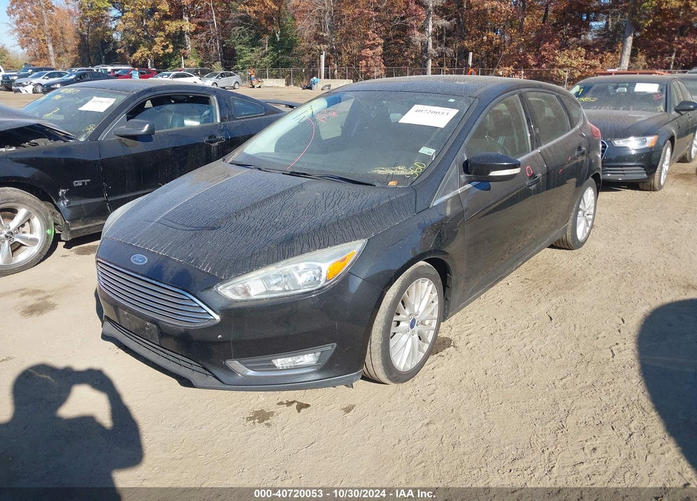 2015 FORD FOCUS TITANIUM VIN: 1FADP3N20FL215920