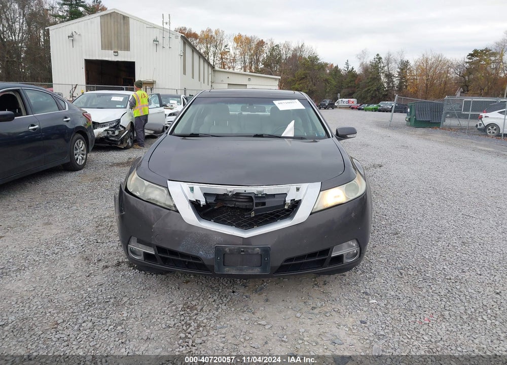 2010 ACURA TL 3.7 VIN: 19UUA9F58AA003988