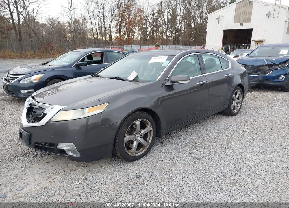 2010 ACURA TL 3.7 VIN: 19UUA9F58AA003988