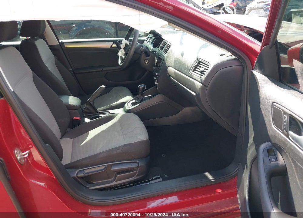 2017 VOLKSWAGEN JETTA 1.4T S VIN: 3VW2B7AJ4HM377505