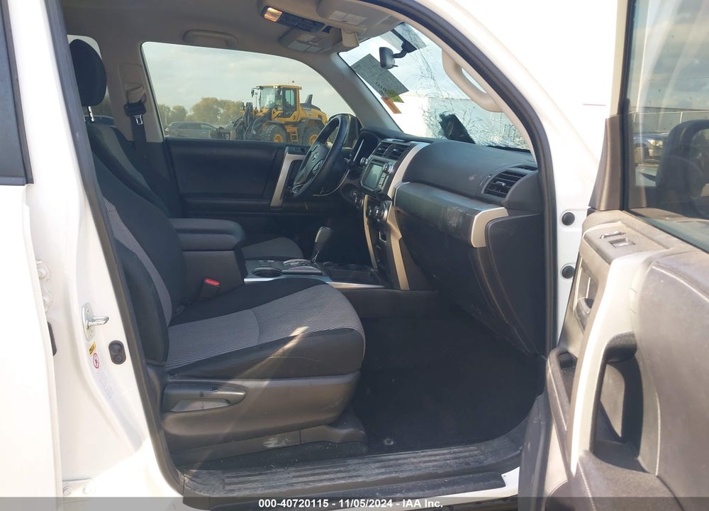 2018 TOYOTA 4RUNNER SR5 VIN: JTEZU5JR1J5168946