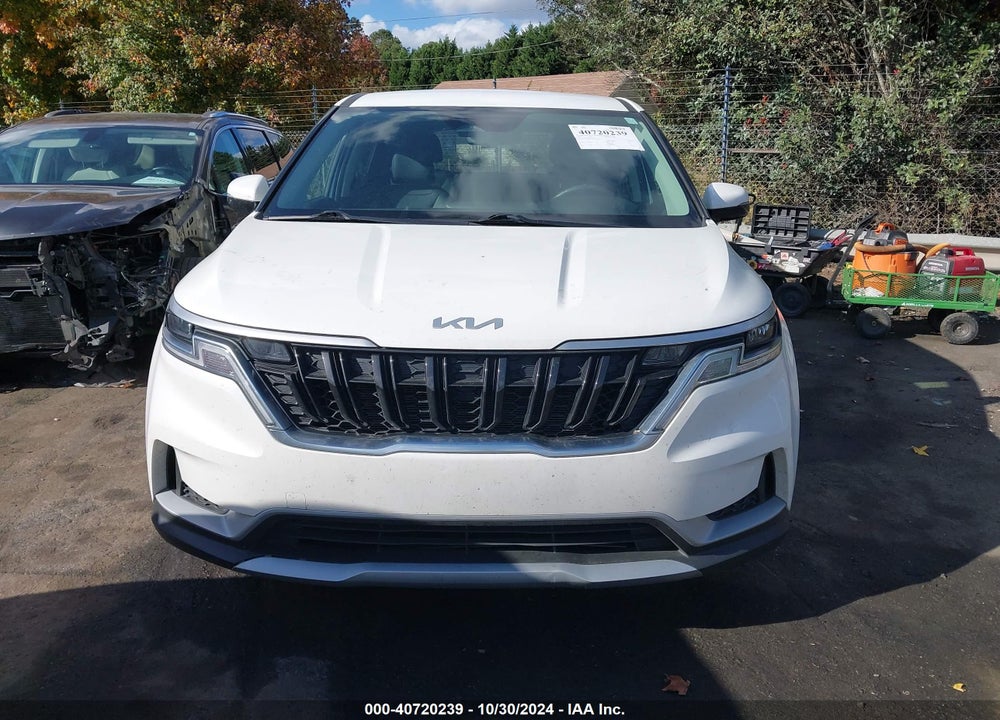 2022 KIA CARNIVAL MPV LX SEAT PACKAGE VIN: KNDNB4H32N6190622