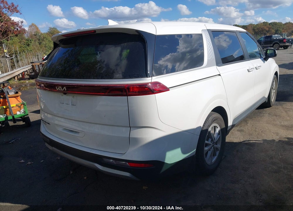 2022 KIA CARNIVAL MPV LX SEAT PACKAGE VIN: KNDNB4H32N6190622
