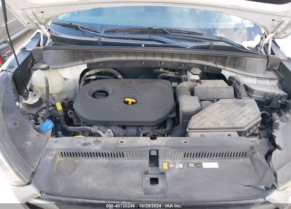 2018 HYUNDAI TUCSON SE VIN: KM8J23A41JU646204