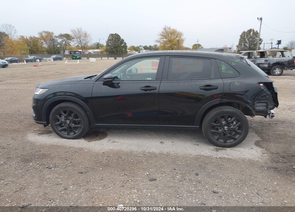 2024 HONDA HR-V AWD SPORT/AWD SPORT W/O BSI VIN: 3CZRZ2H56RM782561