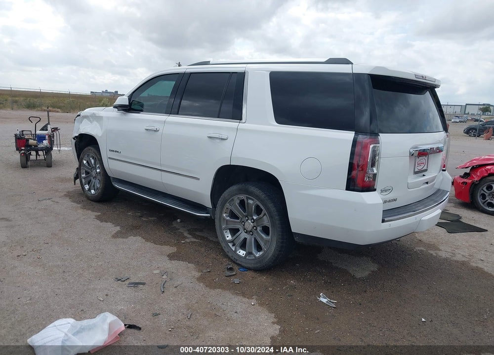 2016 GMC YUKON DENALI VIN: 1GKS1CKJ9GR207106