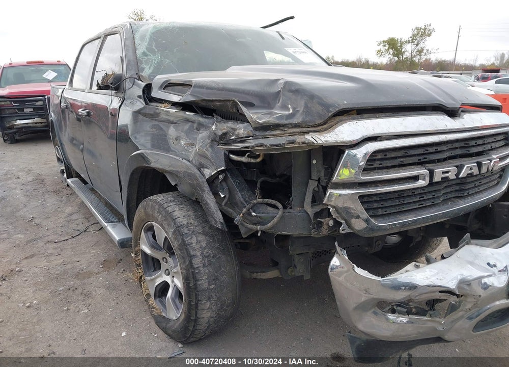 2019 RAM 1500 LAIE  4X4 5'7 BOX VIN: 1C6SRFJTXKN520763