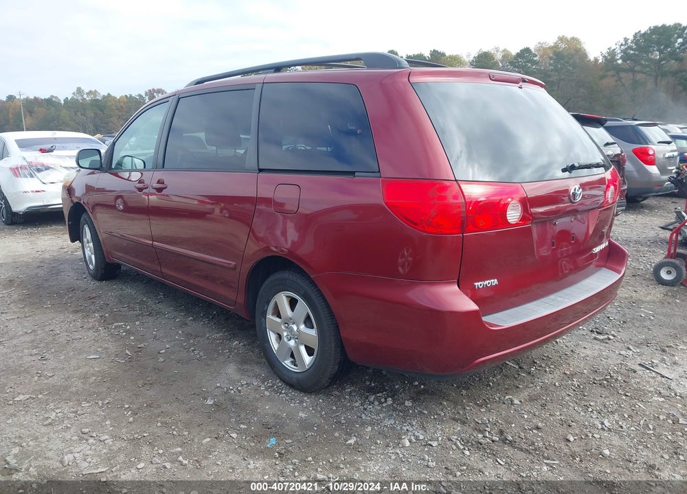 2010 TOYOTA SIENNA LE VIN: 5TDKK4CC5AS324690