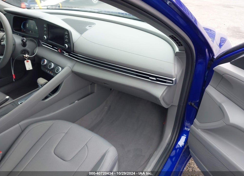 2024 HYUNDAI ELANTRA SE VIN: KMHLL4DG5RU837556
