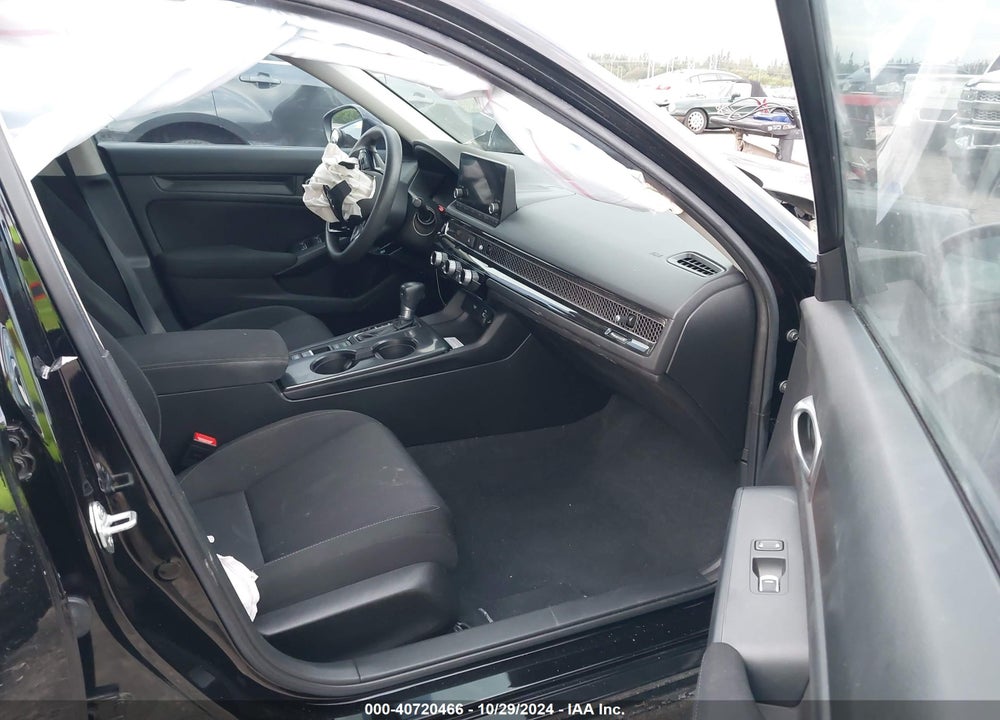 2022 HONDA CIVIC LX VIN: 2HGFE2F24NH553819