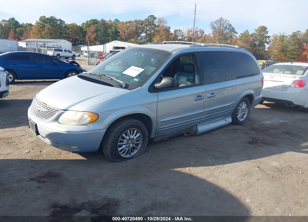2001 CHRYSLER TOWN & COUNTRY LIMITED VIN: 2C8GP64L01R267713