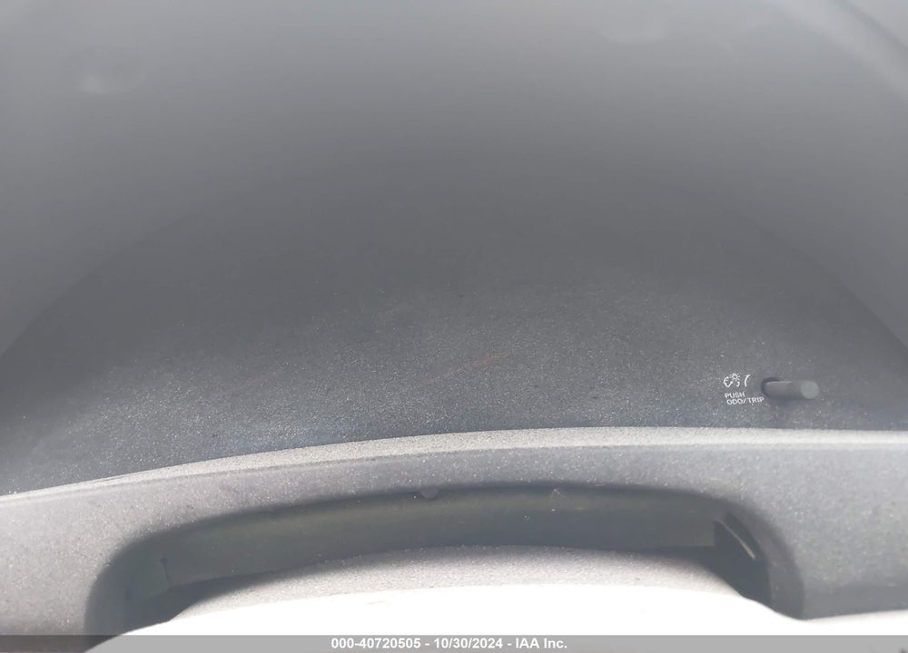 2011 TOYOTA CAMRY LE VIN: 4T1BF3EKXBU738057