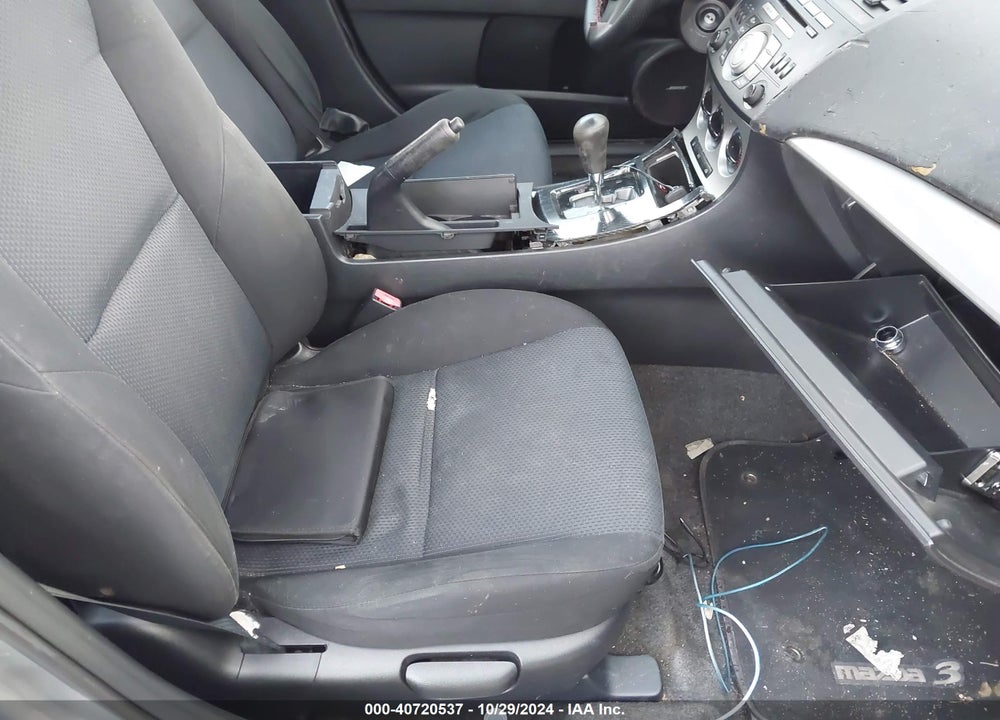 2010 MAZDA 3 I VIN: JM1BL1SF2A1306443