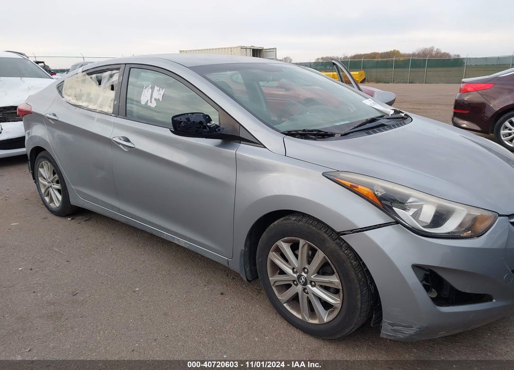 2015 HYUNDAI ELANTRA SE VIN: KMHDH4AE6FU250142