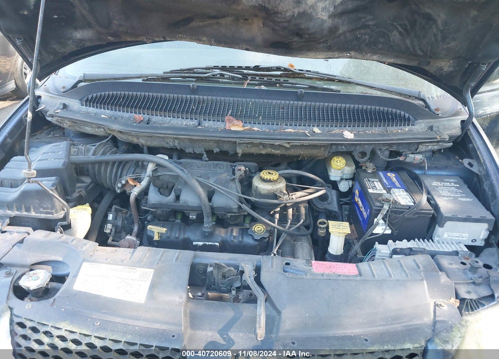 2002 DODGE GRAND CARAVAN SPORT VIN: 1B4GP443X2B525660