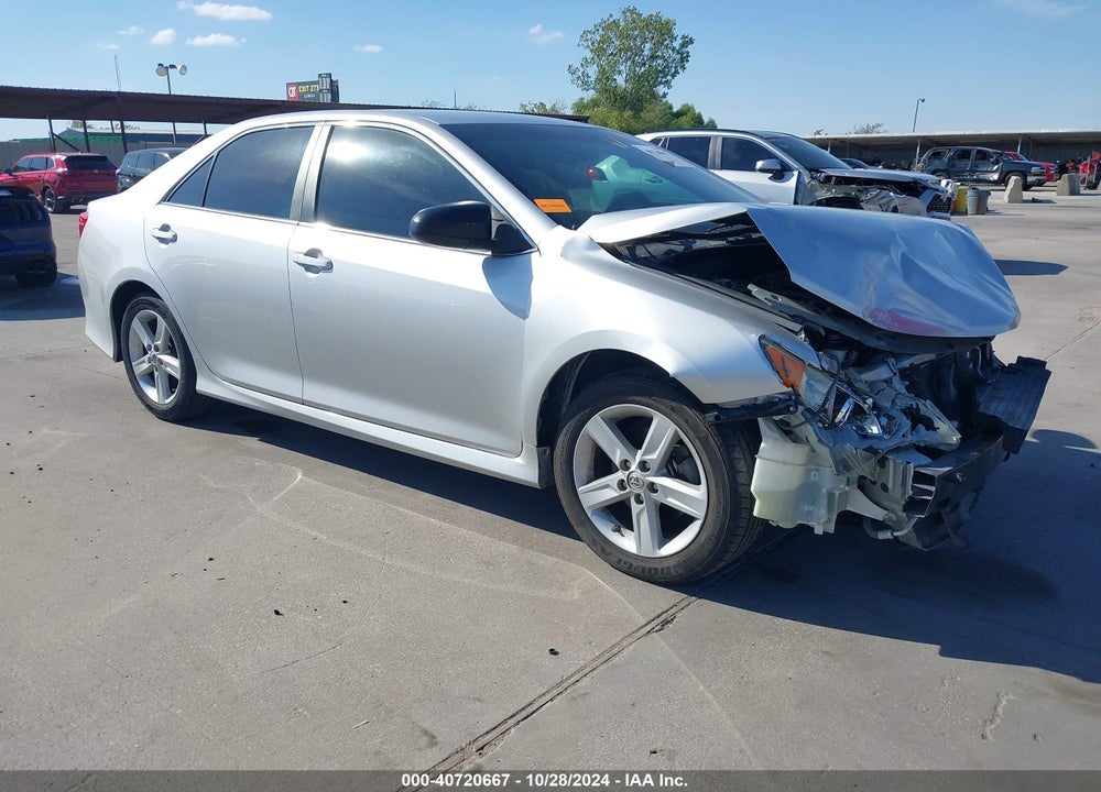2014 TOYOTA CAMRY SE VIN: 4T1BF1FKXEU339303