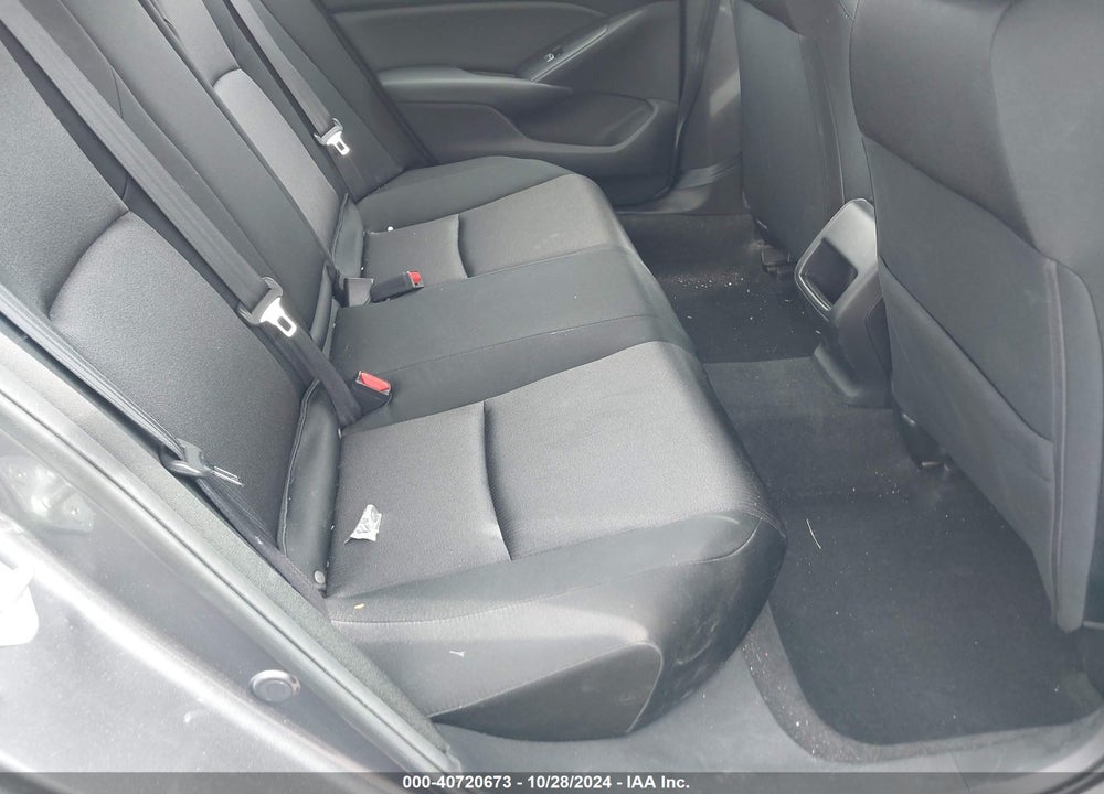 2018 HONDA ACCORD HYBRID VIN: 1HGCV3F15JA012335