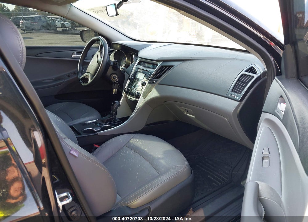 2012 HYUNDAI SONATA GLS VIN: 5NPEB4AC8CH378137