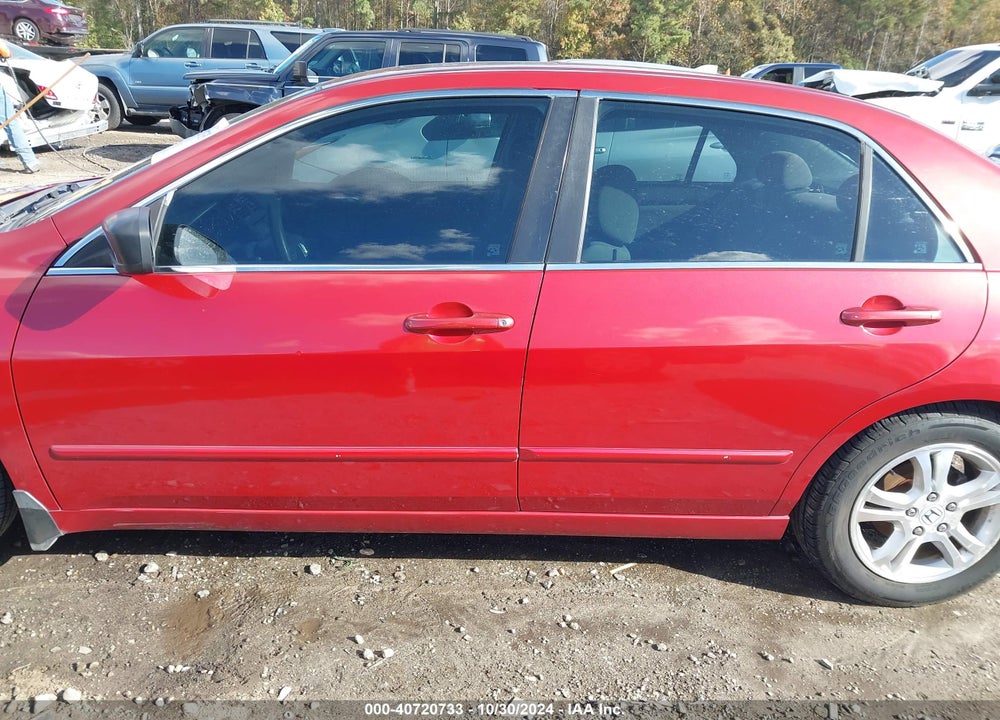 2007 HONDA ACCORD 2.4 EX VIN: 1HGCM56747A185923