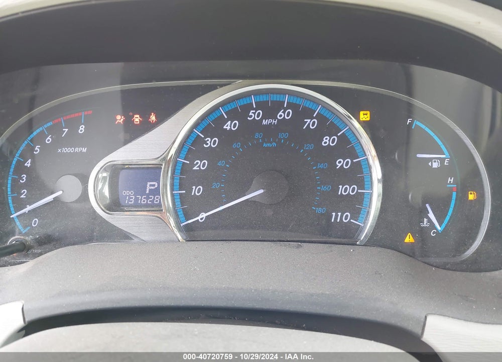 2013 TOYOTA SIENNA XLE V6 8 PASSENGER VIN: 5TDYK3DC9DS356811
