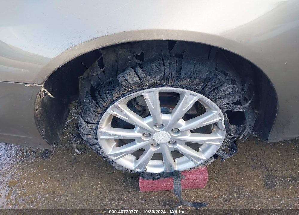 2011 BUICK LUCERNE CX VIN: 1G4HA5EMXBU126379