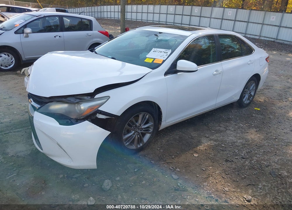 2015 TOYOTA CAMRY SE VIN: 4T1BF1FK8FU045884