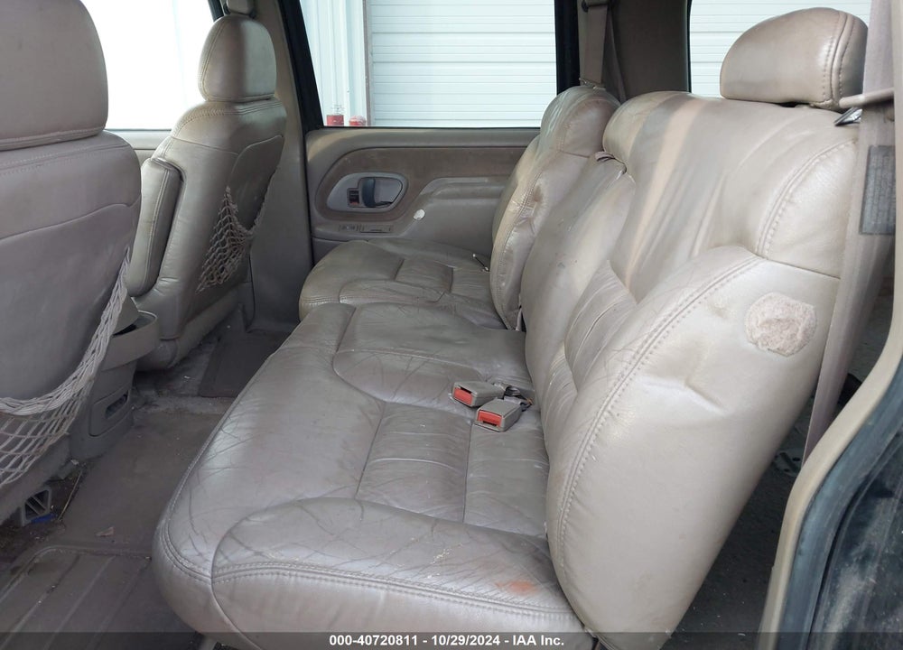1997 CHEVROLET SUBURBAN 1500 VIN: 3GNFK16R6VG118404
