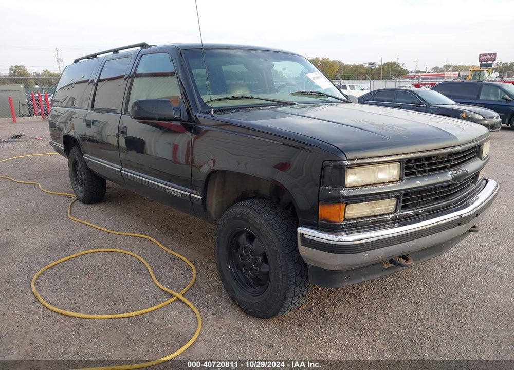 1997 CHEVROLET SUBURBAN 1500 VIN: 3GNFK16R6VG118404