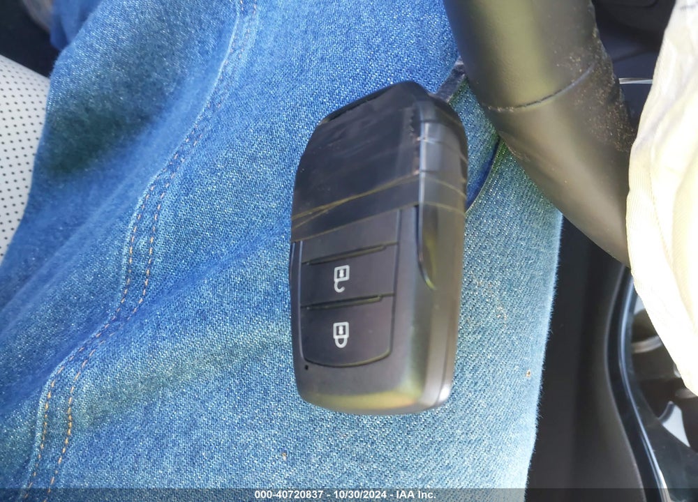 2024 TOYOTA PRIUS XLE AWD-E VIN: JTDADABUXR3012778