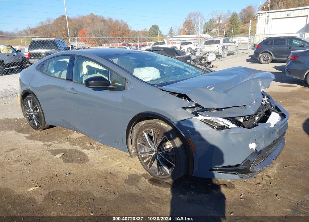2024 TOYOTA PRIUS XLE AWD-E VIN: JTDADABUXR3012778