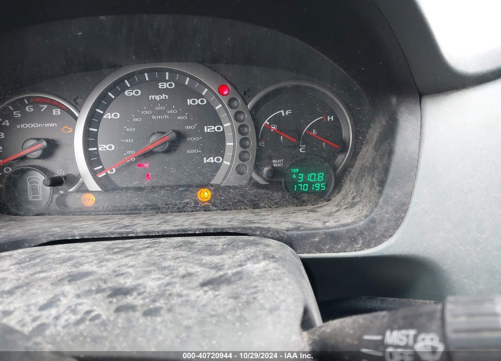 2005 HONDA PILOT EX VIN: 5FNYF18455B049704